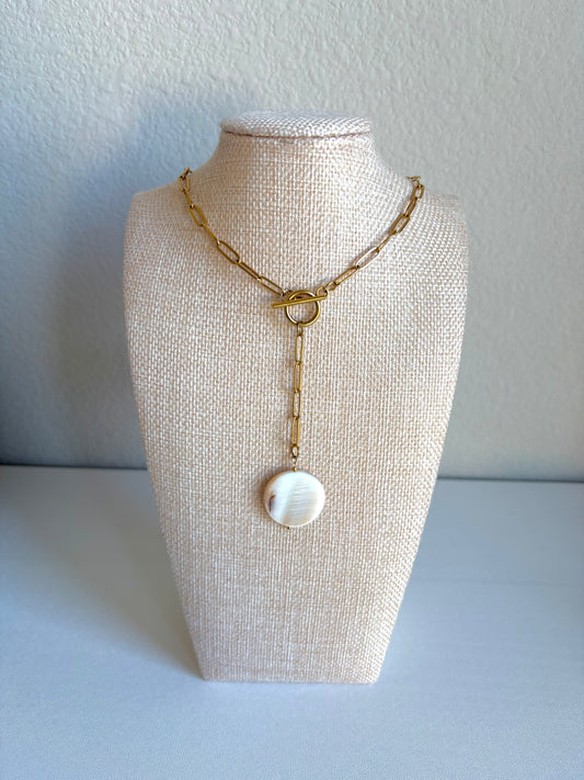 Shell Drop Necklace